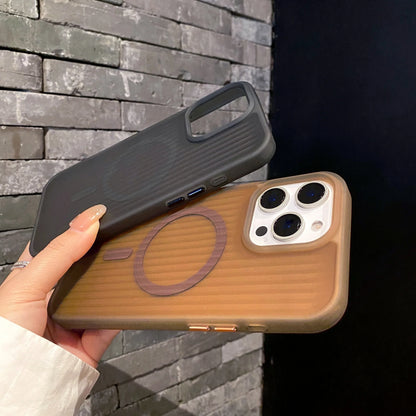 Funda iPhone Rayas Mate MagSafe – Antigolpes y Compatible con Carga Magnética iPhone 12 al 16 Pro Max